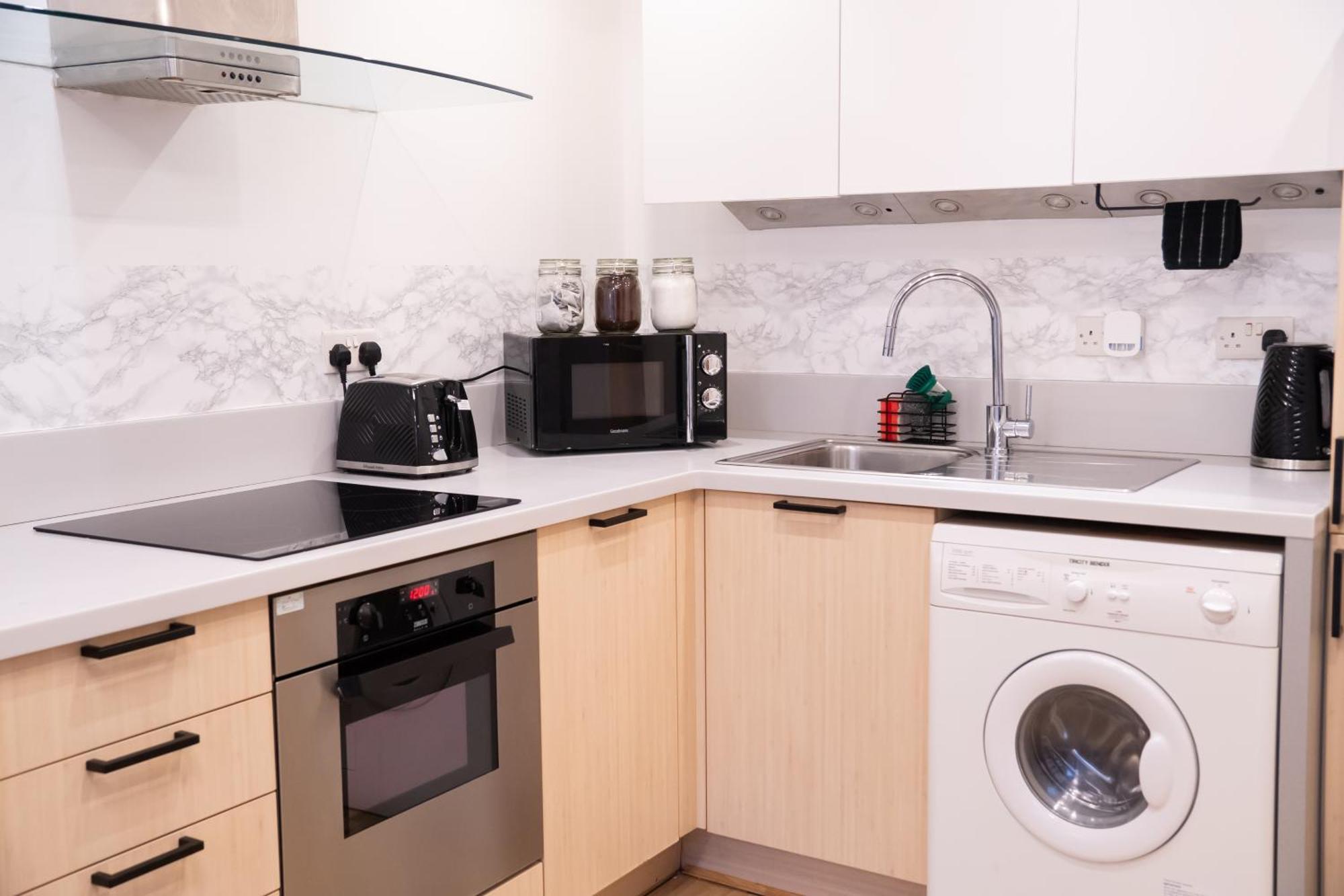 Apartment Chinatown Retreat With Free Park & Netflix Birmingham