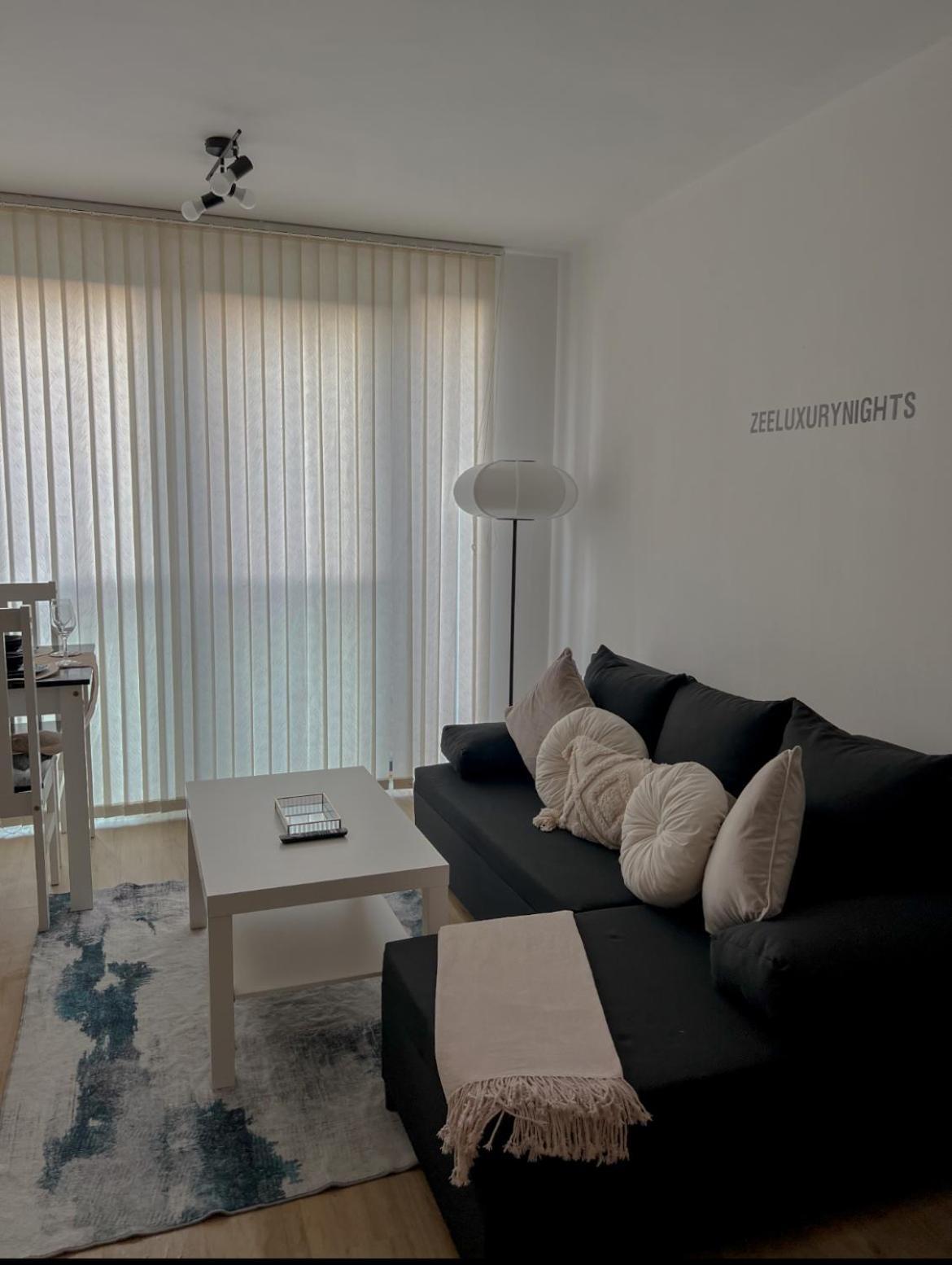 Chinatown Retreat With Free Park & Netflix *